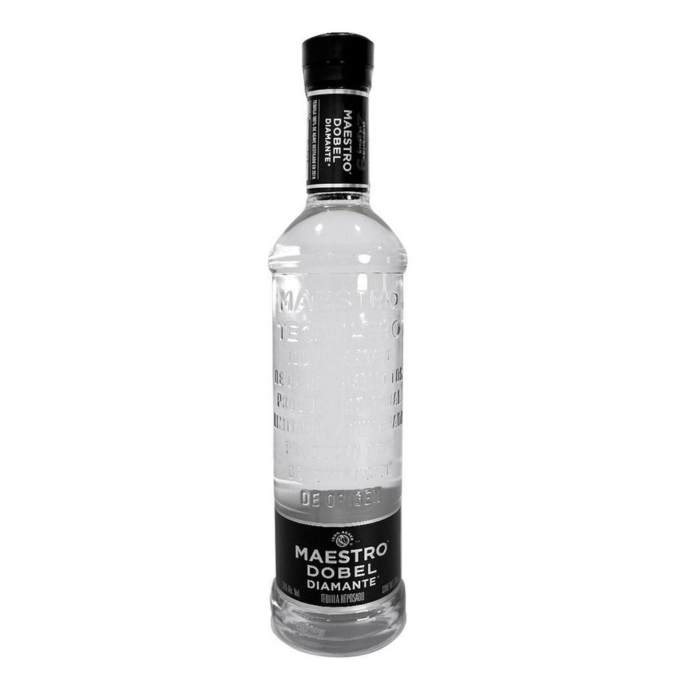 Tequila Blanco MAESTRO DOBEL reposado diamante (700 ml)